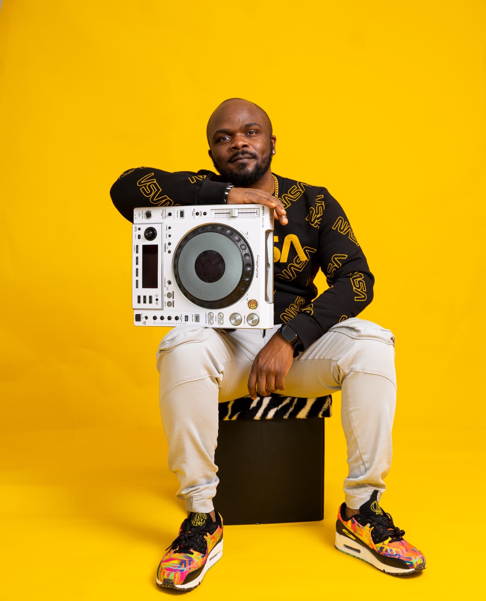 DJ BUUCHEZO